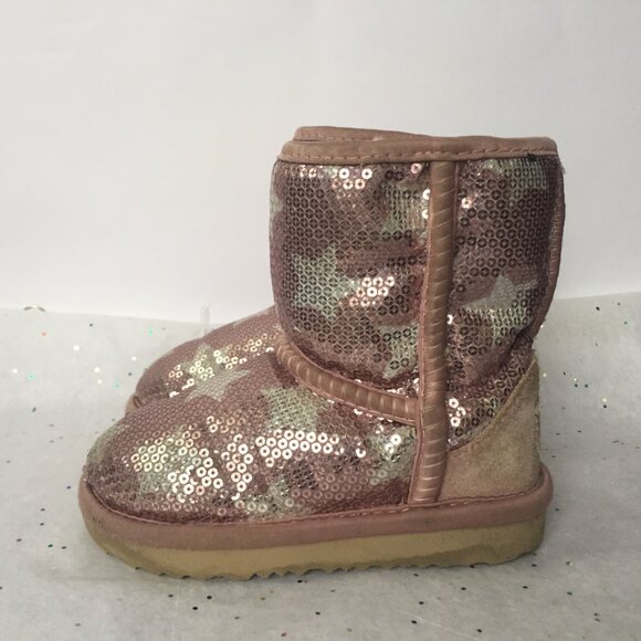 Ugg Kids Classic Short Suede Pink Sequin Stars Boot II - Size 6 Shearling Lined - Picture 7 of 11